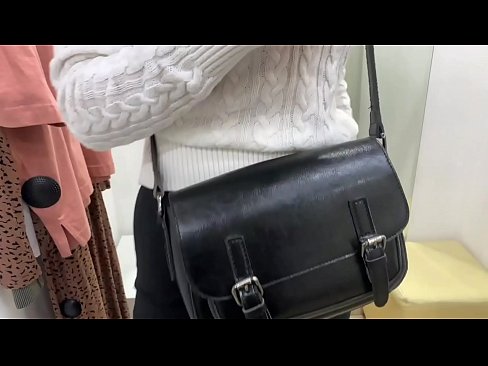 ❤️ 年輕婊子 FeralBerry 在試衣間用假陽具公開自慰 ❤ 肛視頻 在 zh-tw.mypornpics.ru ❌